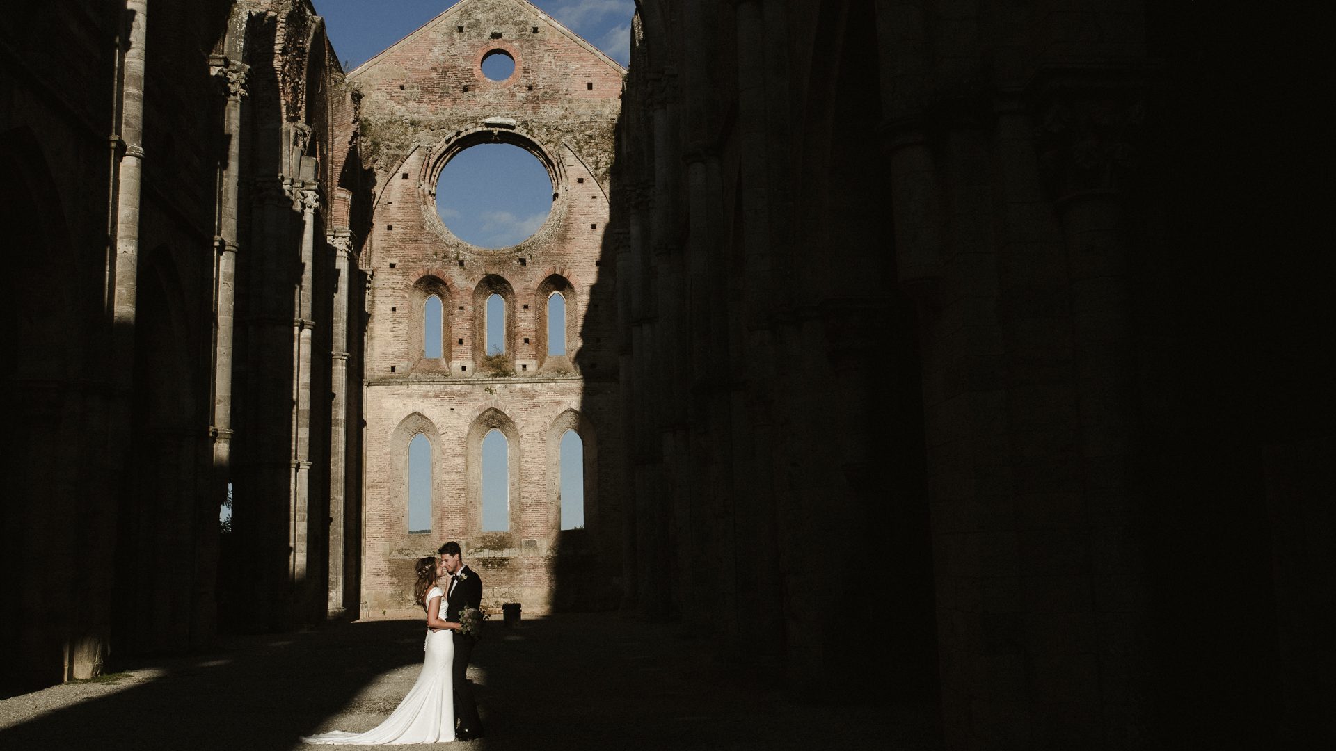 Wedding at San Galgano Abbey